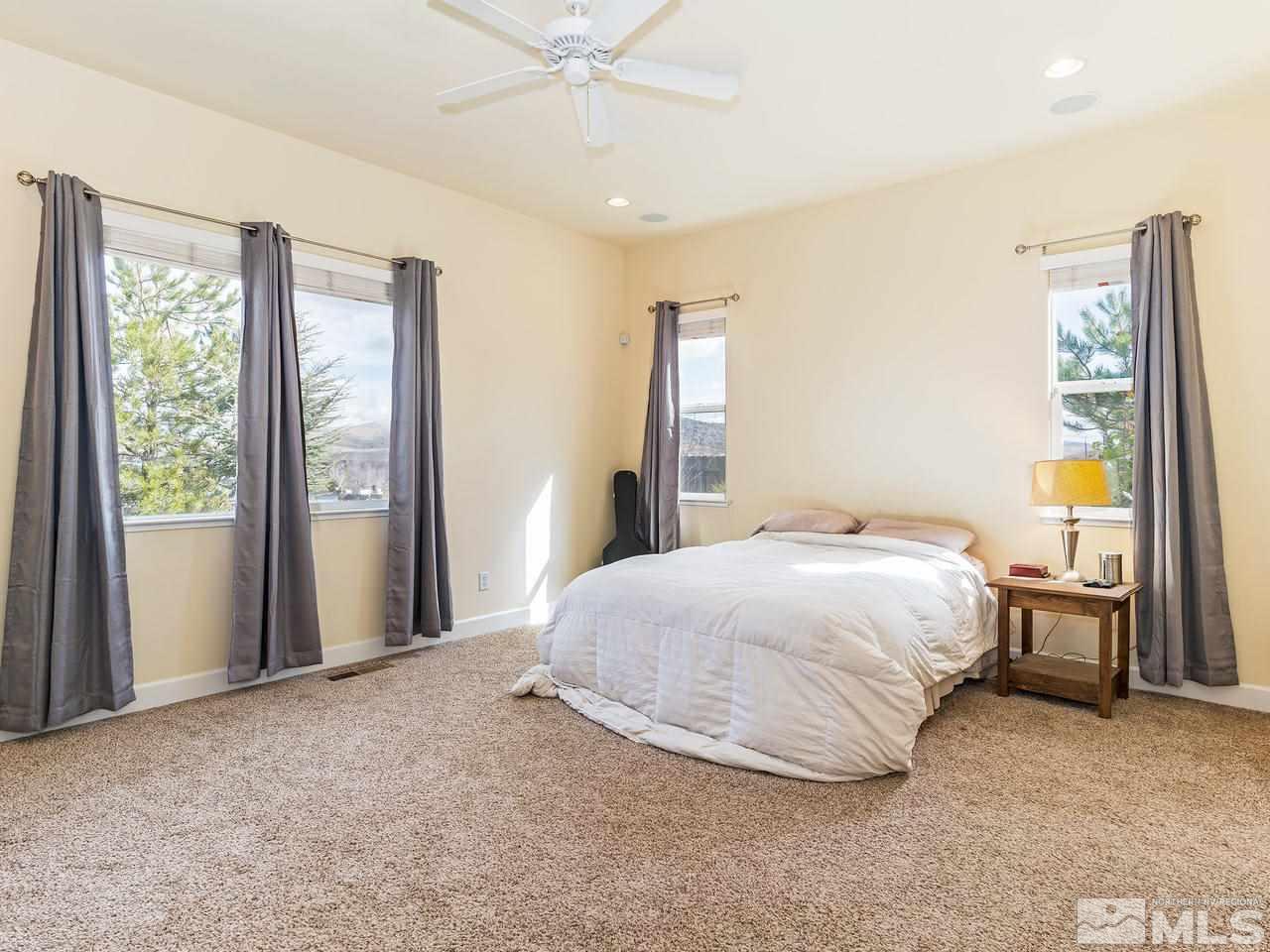 475 Stonegate Court Reno, NV 89506 - Photo 8 of 16 Photo 8