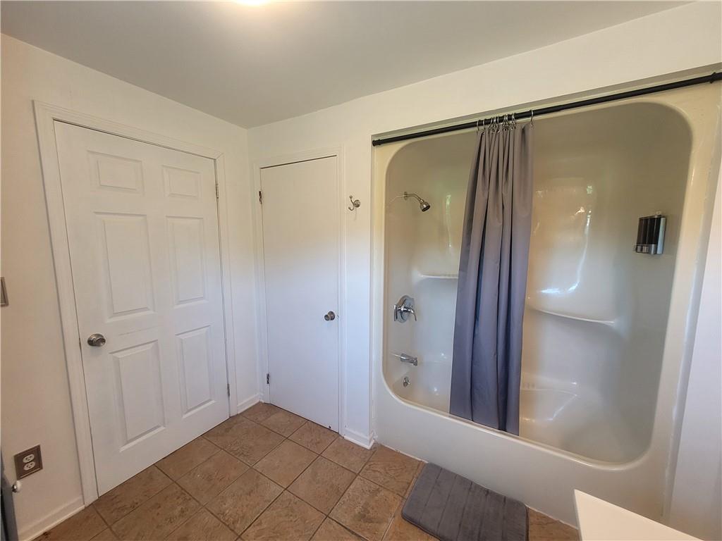 27867 Lookout Road Paola, KS 66071 - Photo 28 of 39