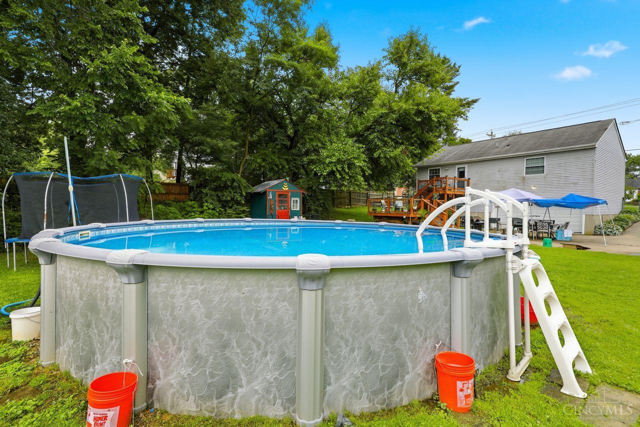 3170 Struble Road Cincinnati, OH 45251 - Photo 35 of 43