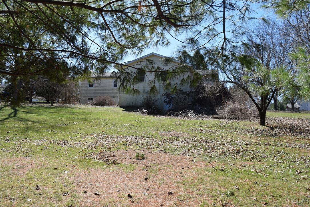 8941 Pleasant View Road Bangor, PA 18013 - Photo 7 of 13 Gallery Image 7