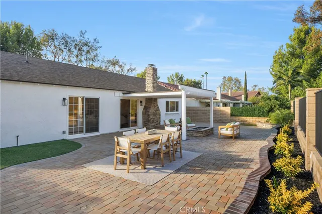 $1,550,000 | 21952 Esplendor, Mission Viejo, CA 92691