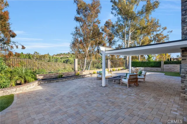 $1,550,000 | 21952 Esplendor, Mission Viejo, CA 92691