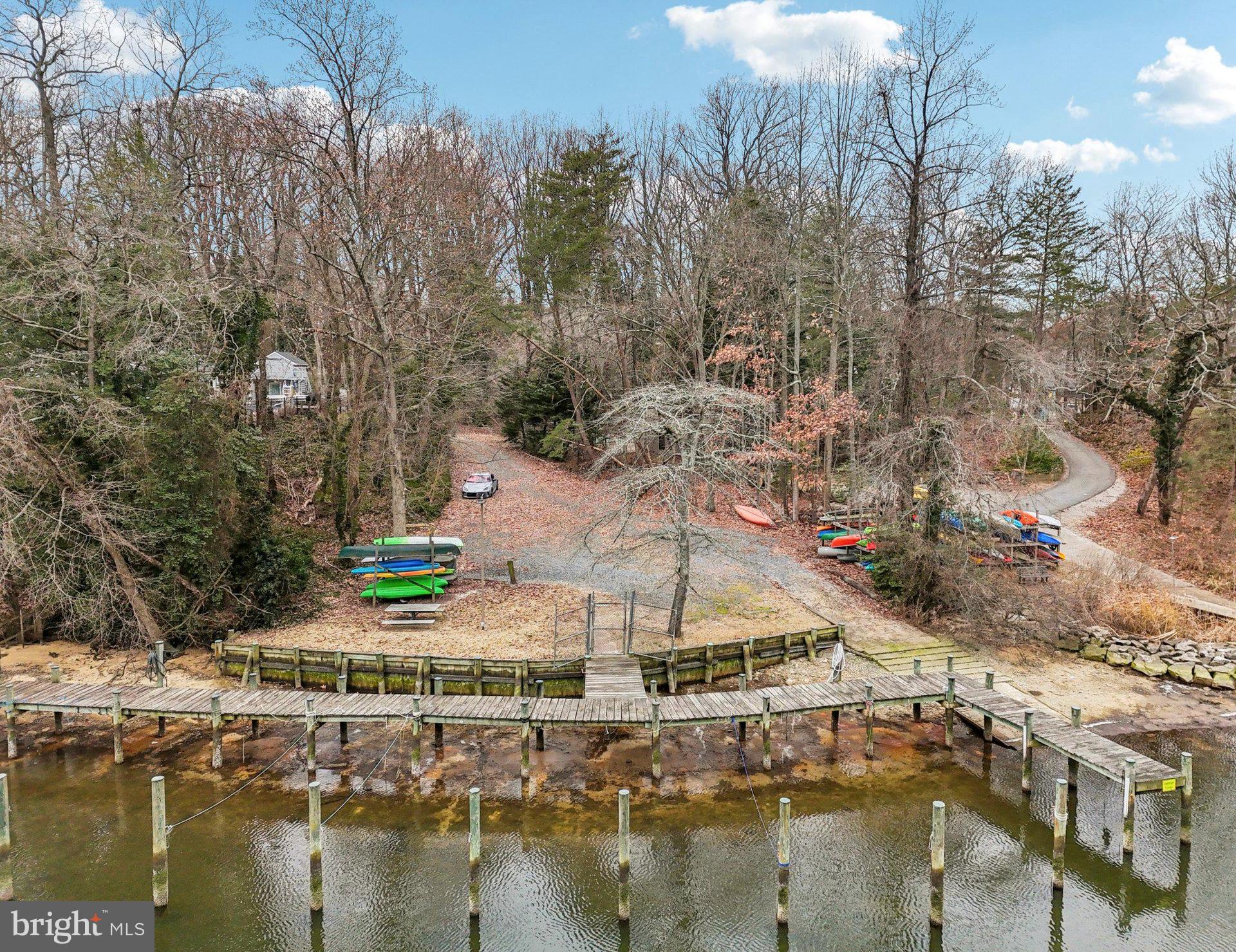 3 Emerson Road Severna Park, MD 21146 - Photo 6 of 65 a view of a water fountain and trees