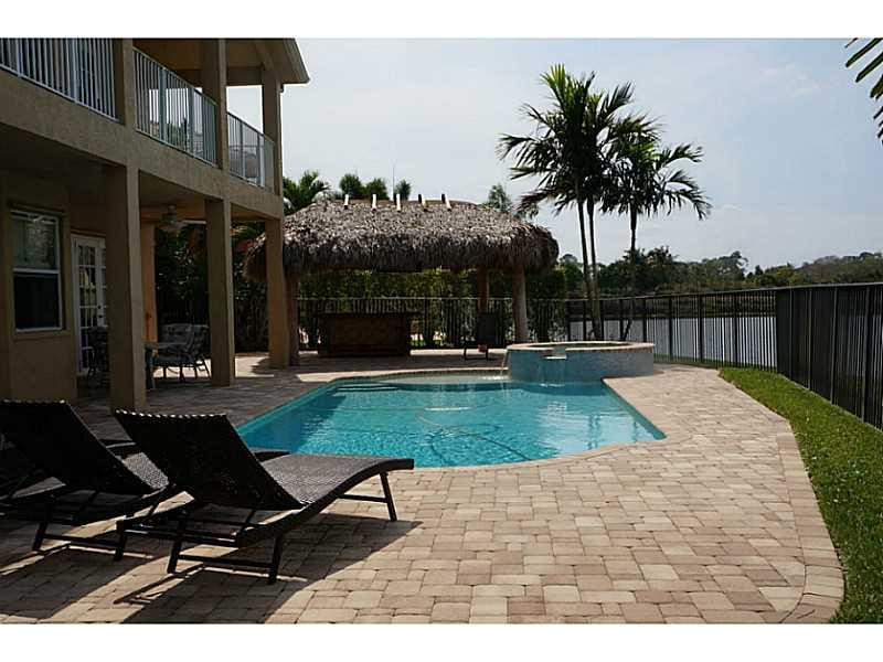 2212 Ridgewood Circle Royal Palm Beach, FL 33411 - Photo 3 of 34 Pool.