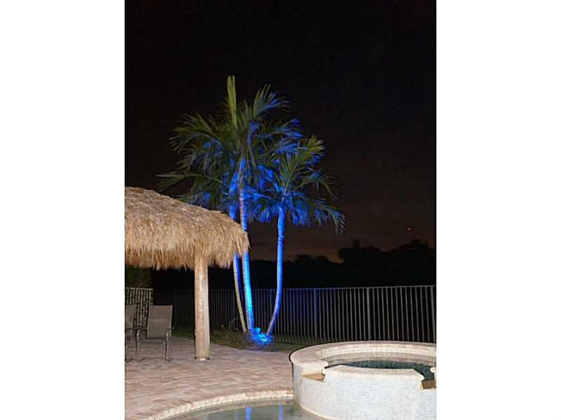 2212 Ridgewood Circle Royal Palm Beach, FL 33411 - Photo 31 of 34 Other.