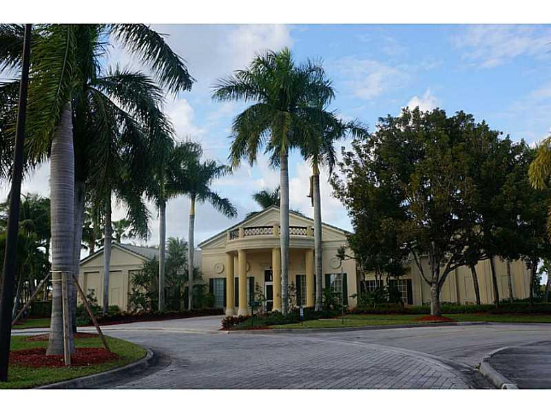 2212 Ridgewood Circle Royal Palm Beach, FL 33411 - Photo 34 of 34 Clubhouse.