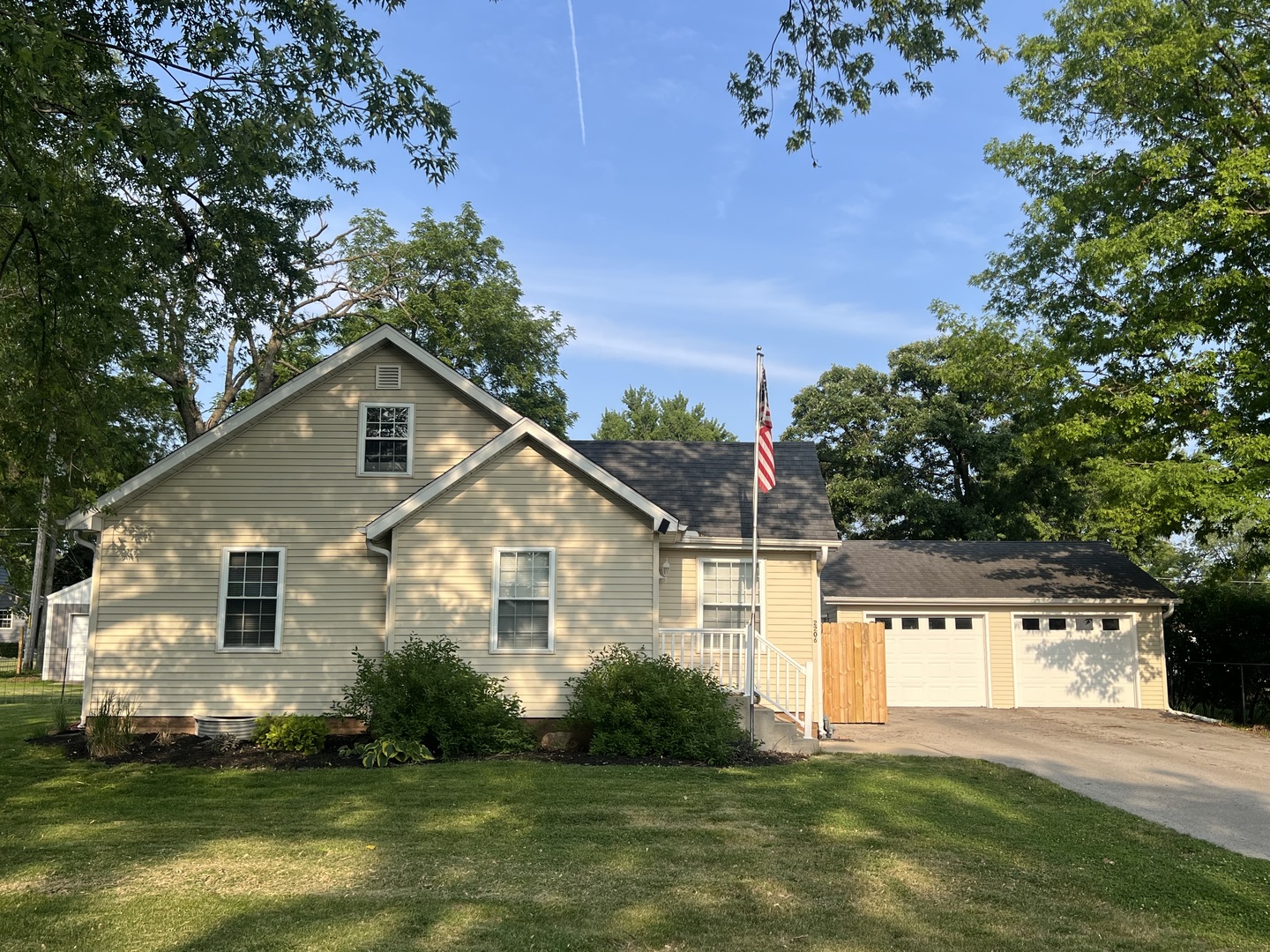2206 Caton Road Ottawa, IL 61350 - Photo 1 of 21 Gallery Image 1