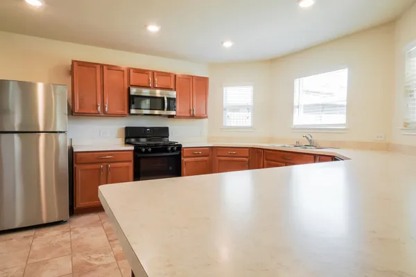 $1,975 | 16603 Live Oak Canyon Drive, Houston, TX 77084