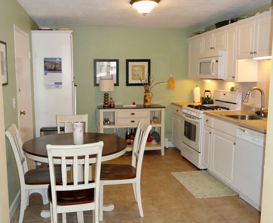 59 Prospect Street, Unit A4 Marblehead, MA 01945 - Photo 2 of 12