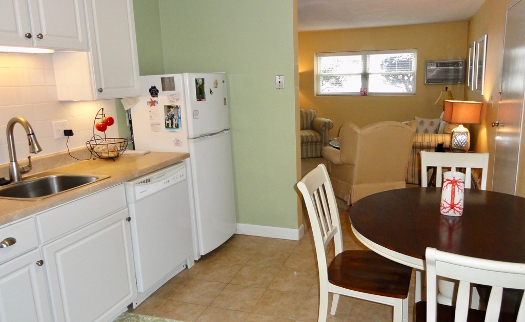 59 Prospect Street, Unit A4 Marblehead, MA 01945 - Photo 4 of 12