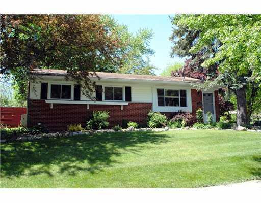 735 Red Oak Road Ann Arbor, MI 48103 - Photo 1 of 13 Photo 1