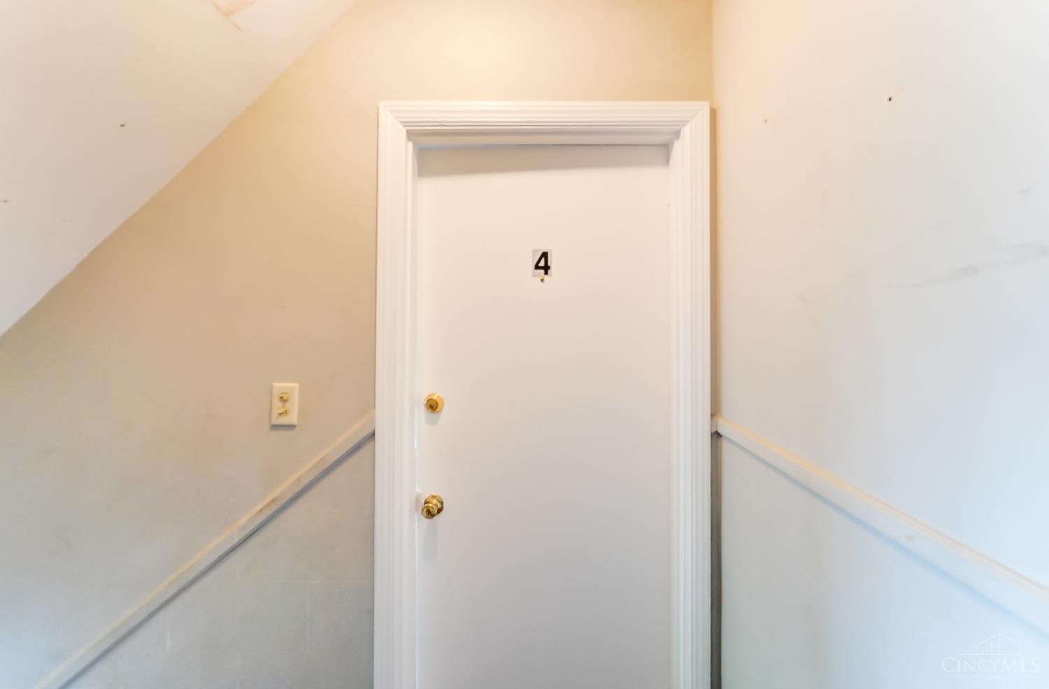 5130 Reading Road Cincinnati, OH 45237 - Photo 19 of 36