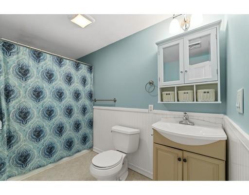 34 B Edgewood Road Southborough, MA 01772 - Photo 18 of 24