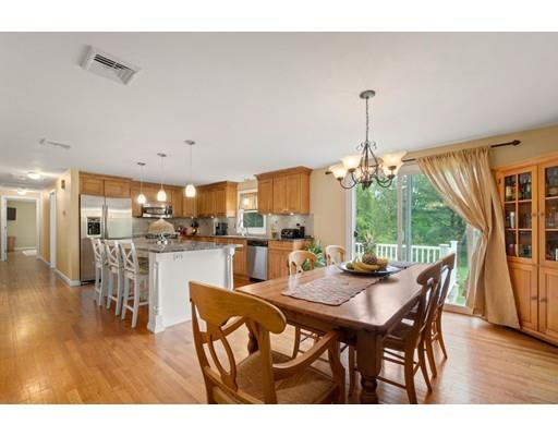 34 B Edgewood Road Southborough, MA 01772 - Photo 5 of 24