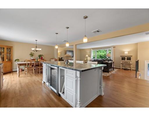 34 B Edgewood Road Southborough, MA 01772 - Photo 6 of 24