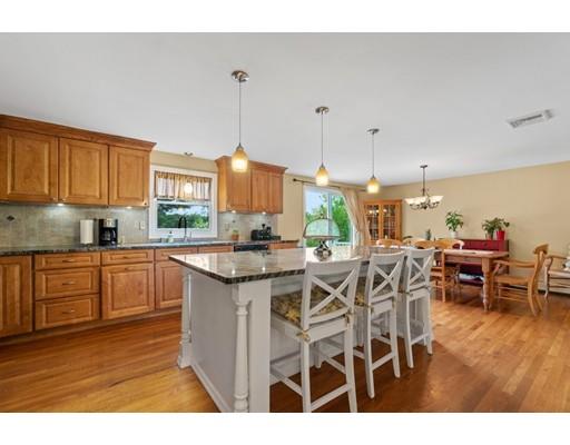 34 B Edgewood Road Southborough, MA 01772 - Photo 8 of 24