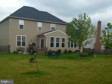 3900 Calico Circle Point of Rocks, MD 21777 - Photo 4 of 30 Exterior (Rear)