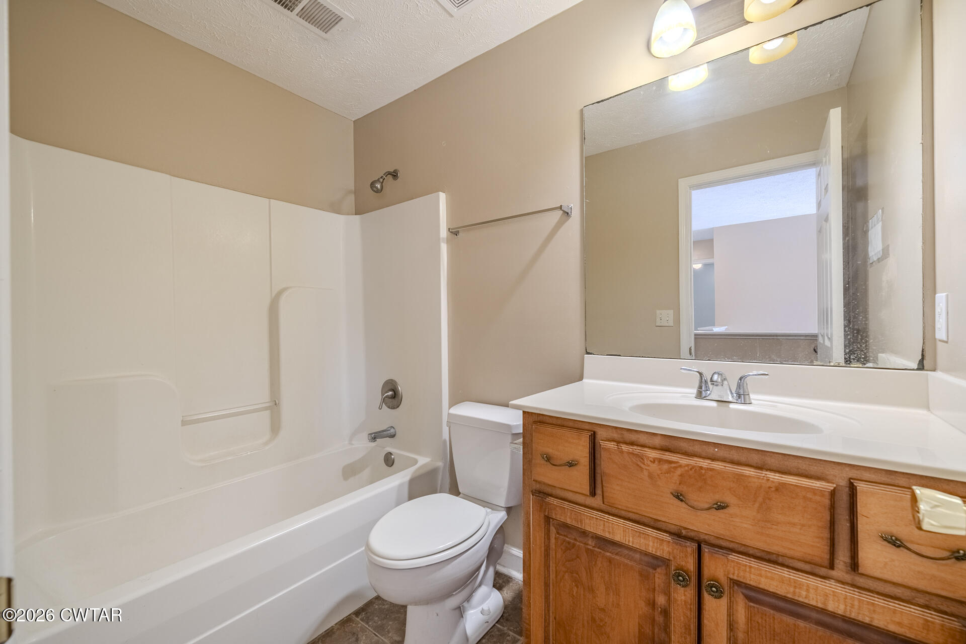 33 Rustic Bridge Drive Jackson, TN 38305 - Photo 12 of 37 33 Rustic Bridge Dr Jackson TN-38