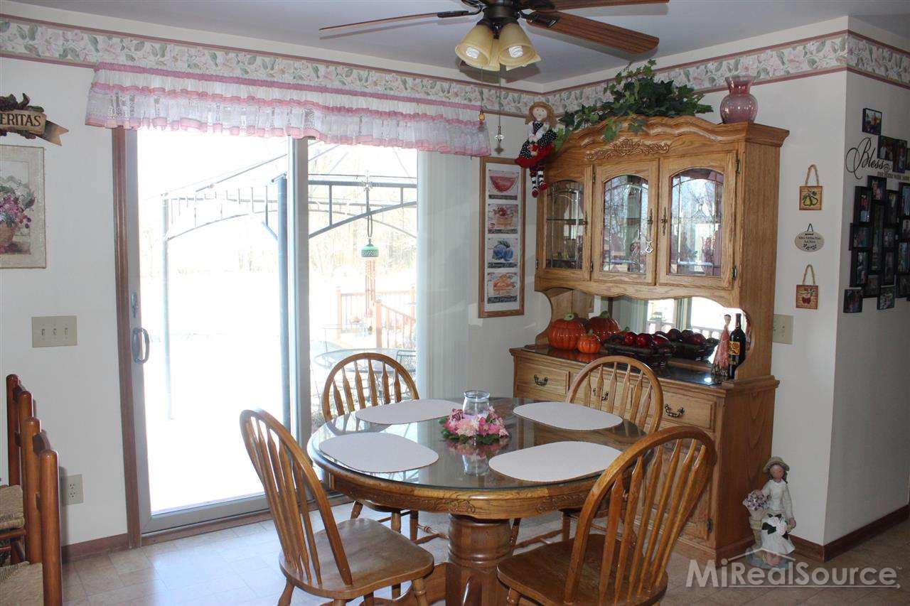 63933 Hartway Road Ray, MI 48096 - Photo 5 of 45