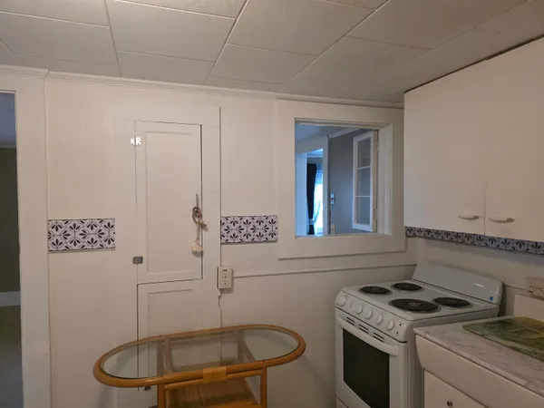 $900 | 96 Main Street, Unit #6, Lancaster, NH 03584