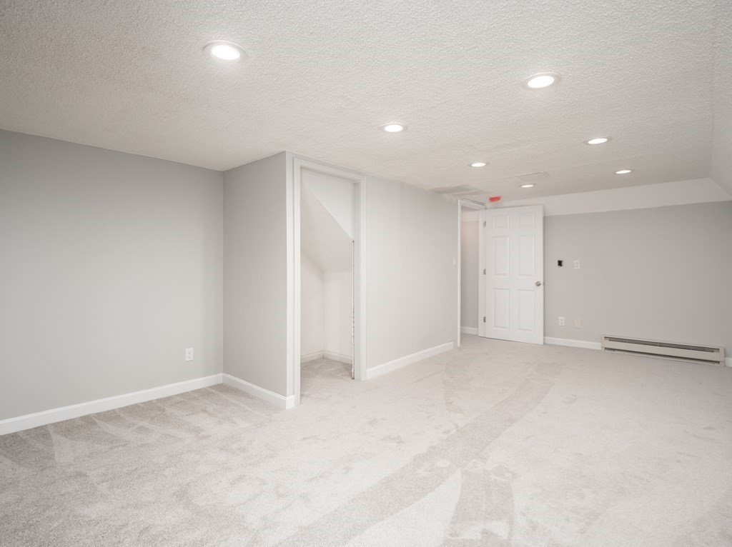 82 Rangeway Road Billerica, MA 01862 - Photo 38 of 40 a view of an empty room
