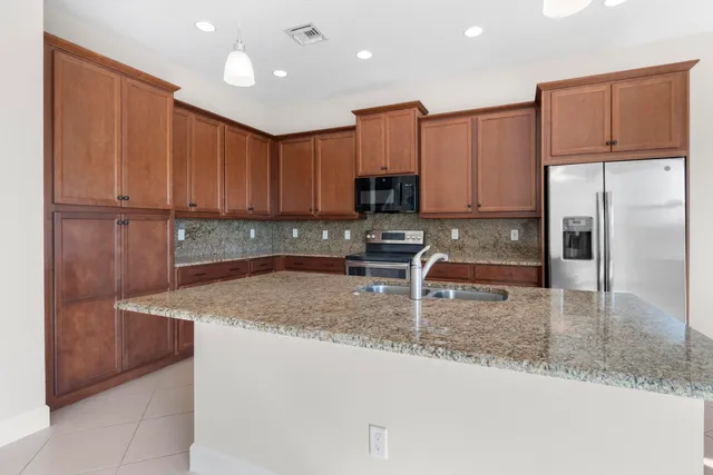 $3,500 | 15910 Rain Lilly Way, Westlake, FL 33470