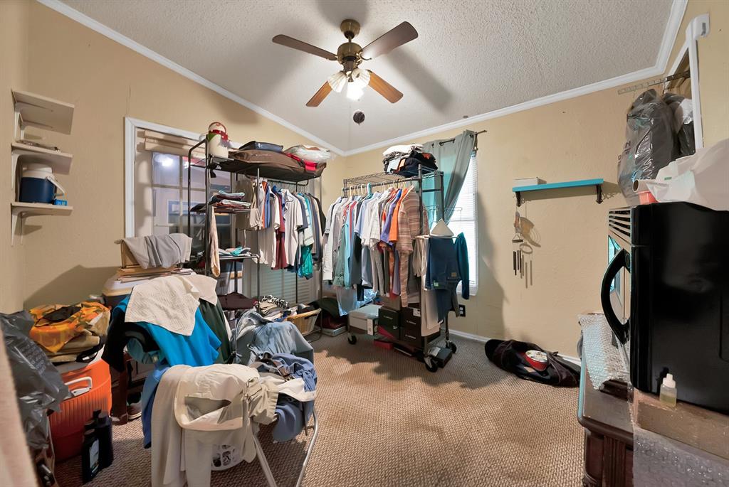 301 West Bethesda Road Burleson, TX 76028 - Photo 4 of 20