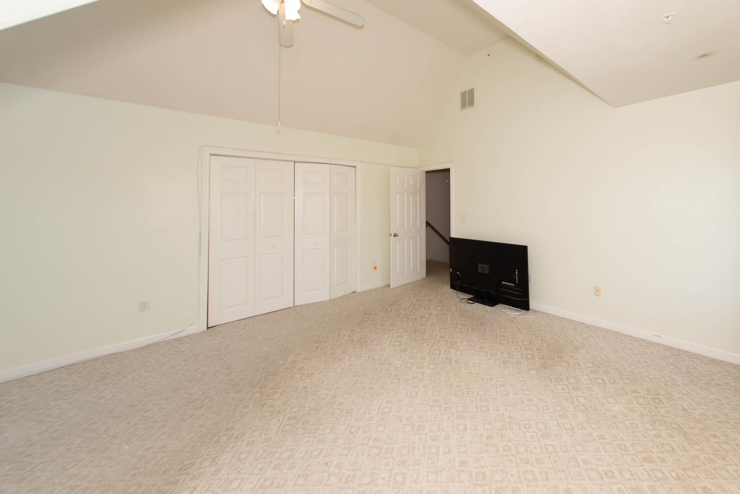1602 Front Street, Unit 7 Manchester, NH 03102 - Photo 18 of 35 Gallery Image 18