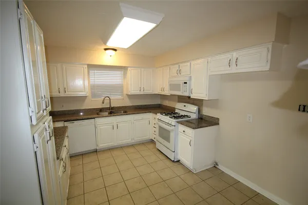 $1,950 | 5302 Town Park Boulevard, Katy, TX 77493