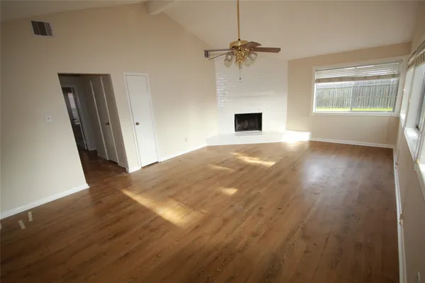 $1,950 | 5302 Town Park Boulevard, Katy, TX 77493