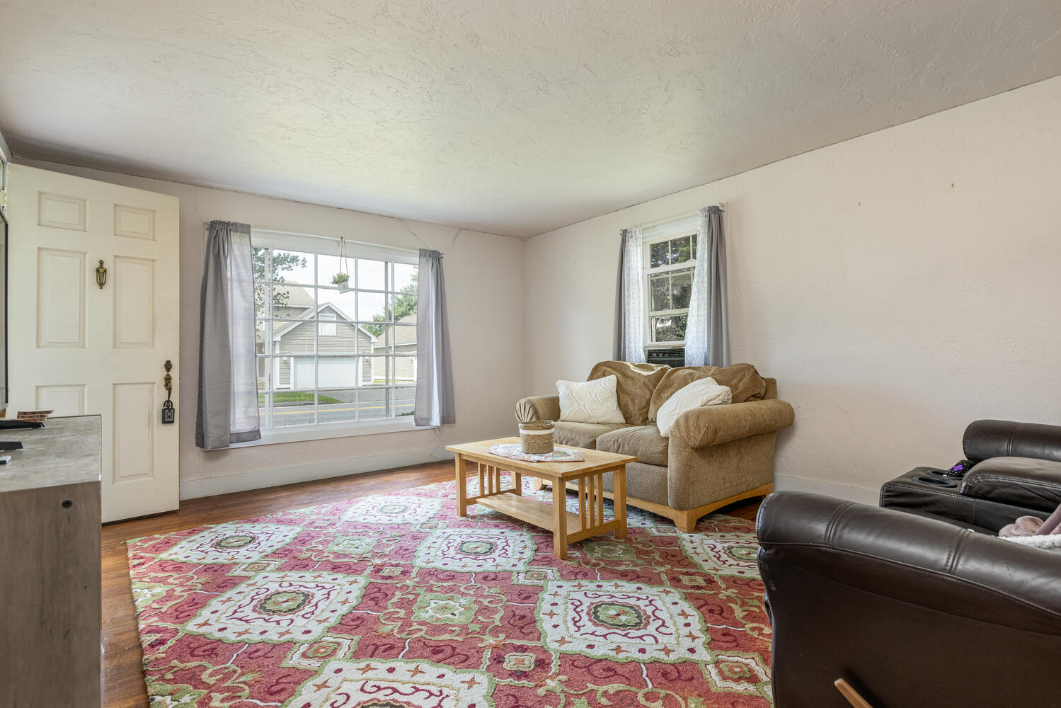 15 Old Orchard Road Saco, ME 04072 - Photo 11 of 32 15 Old Orchard Rd Saco ME-large-006-015-