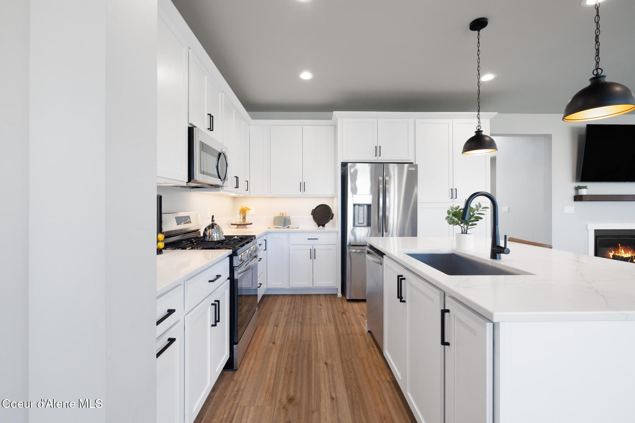 630 Moscow Street Sandpoint, ID 83864 - Photo 15 of 40 IMG_1844