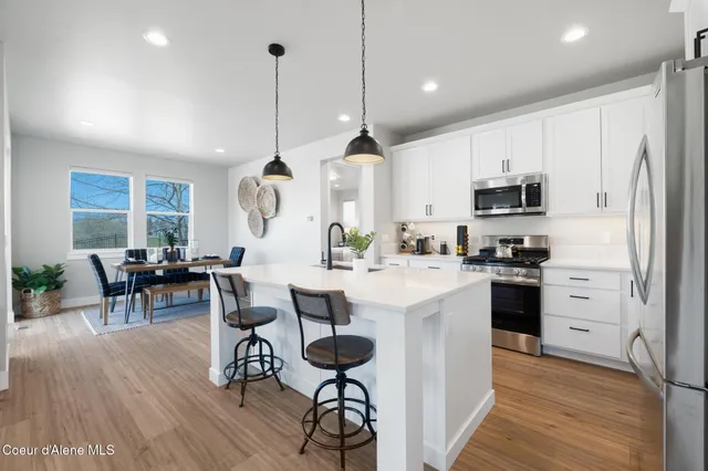 $720,000 | 630 Moscow Street, Sandpoint, ID 83864