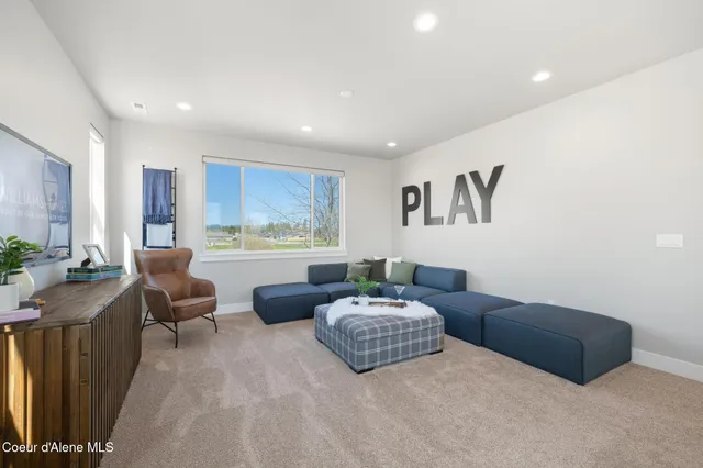 $720,000 | 630 Moscow Street, Sandpoint, ID 83864