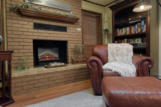 $515,000 | 220 Texas Drive, Hideaway, TX 75771