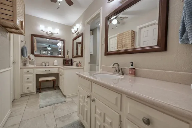 $515,000 | 220 Texas Drive, Hideaway, TX 75771