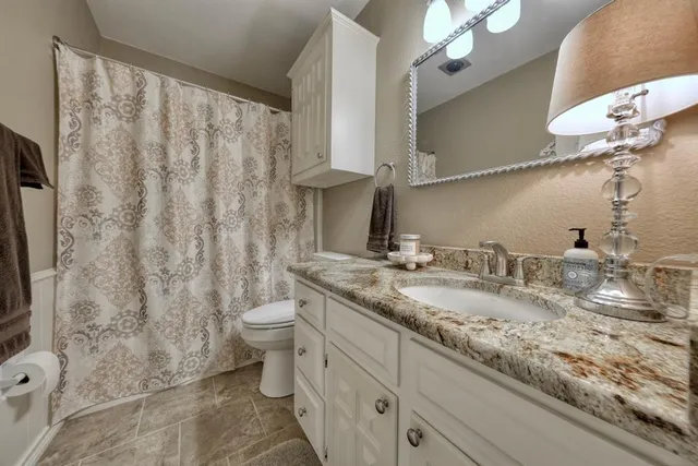 $515,000 | 220 Texas Drive, Hideaway, TX 75771