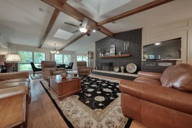 $515,000 | 220 Texas Drive, Hideaway, TX 75771