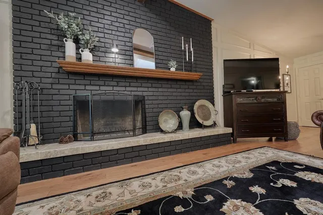 $515,000 | 220 Texas Drive, Hideaway, TX 75771