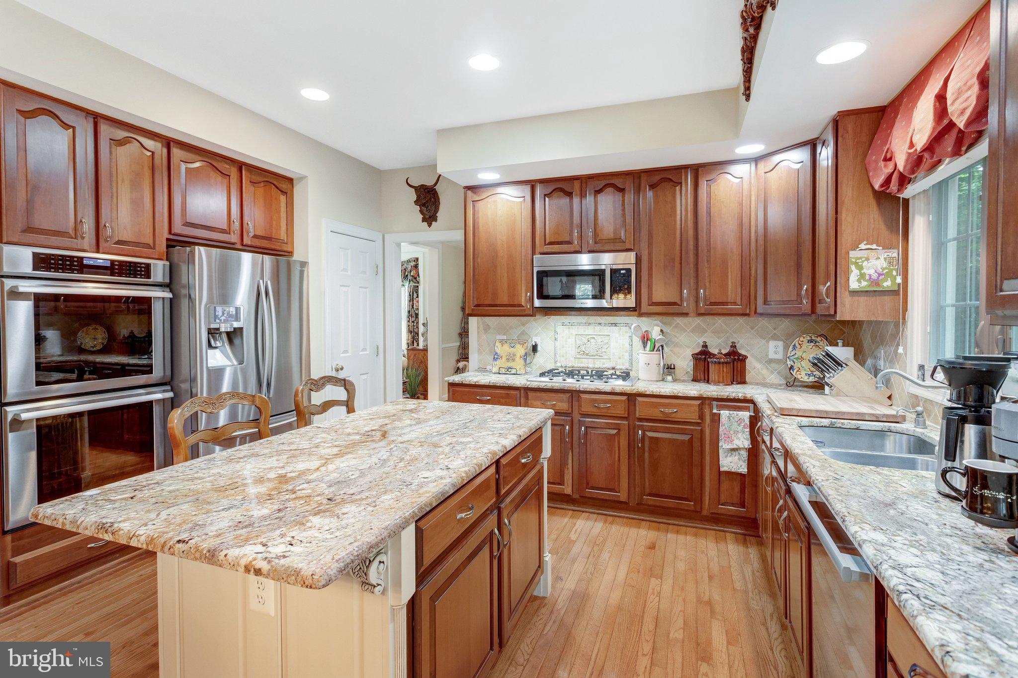 12908 Roxanna Court Manassas, VA 20112 - Photo 13 of 44
