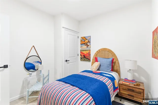 $400,000 | 86 Roosevelt Avenue, Belleville, NJ 07109