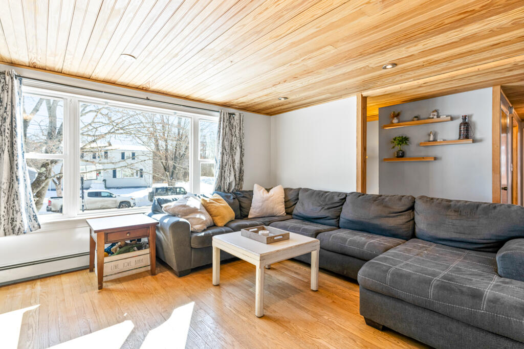 59 Constitution Drive Westbrook, ME 04092 - Photo 9 of 34 DSC05612