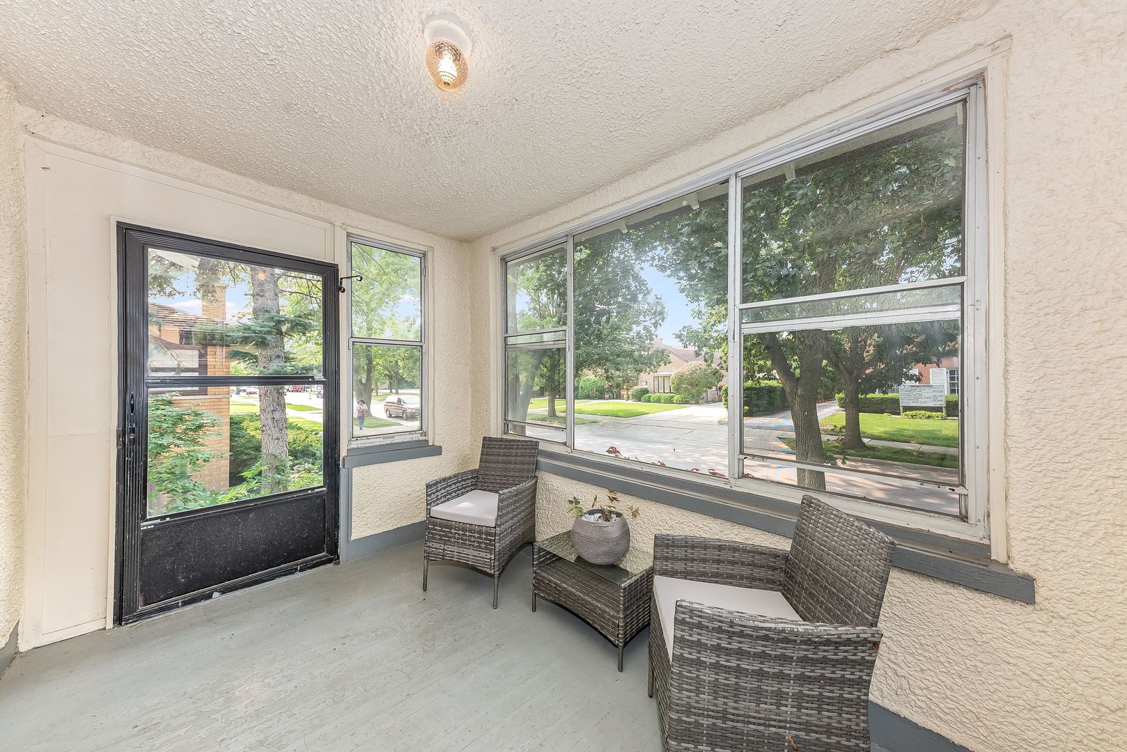 81 East Burlington Street Riverside, IL 60546 - Photo 8 of 10