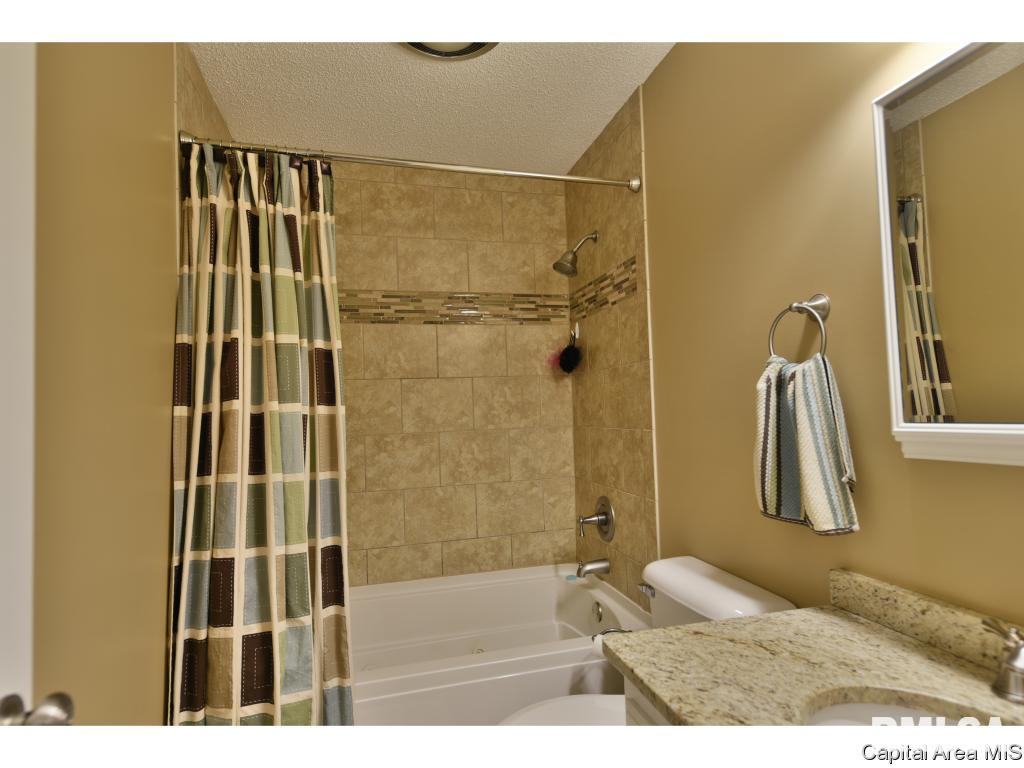 437 Armor Road Springfield, IL 62704 - Photo 25 of 35