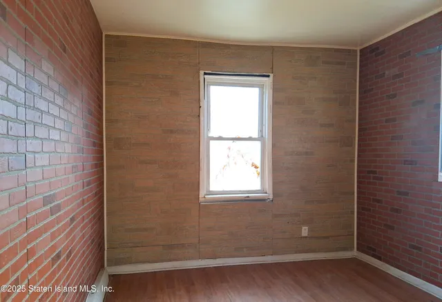 $674,900 | 818 Post Avenue | West Brighton