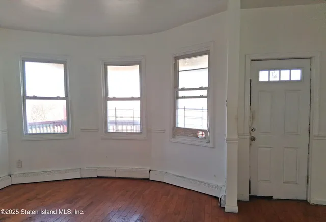 $674,900 | 818 Post Avenue | West Brighton