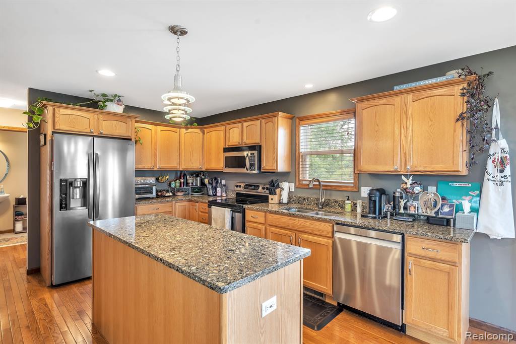 828 East Marr Road Howell, MI 48855 - Photo 14 of 42