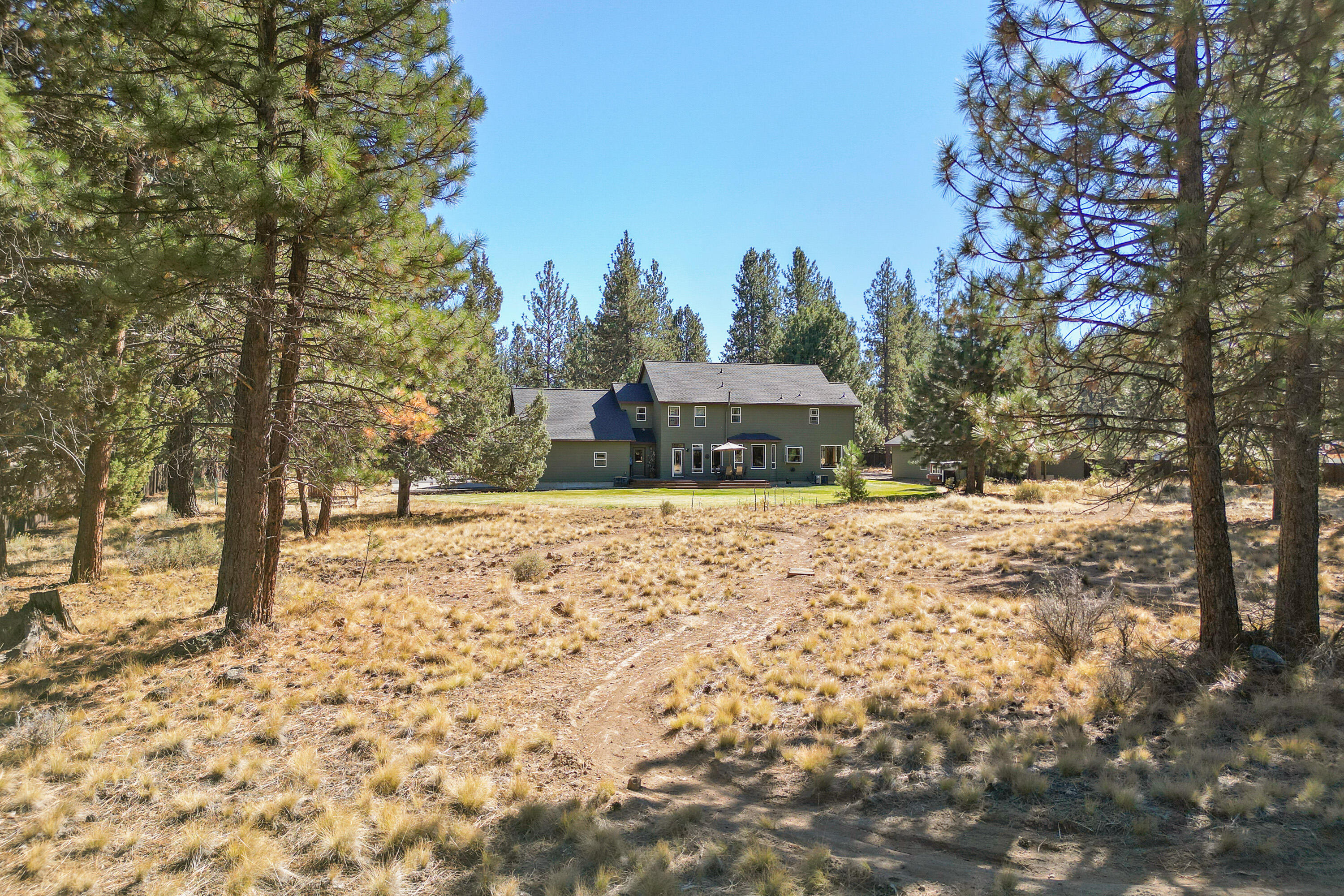 19754 Foster Road Bend, OR 97702 - Photo 52 of 58 19754-Foster-Lane-Bend-Oregon (4)