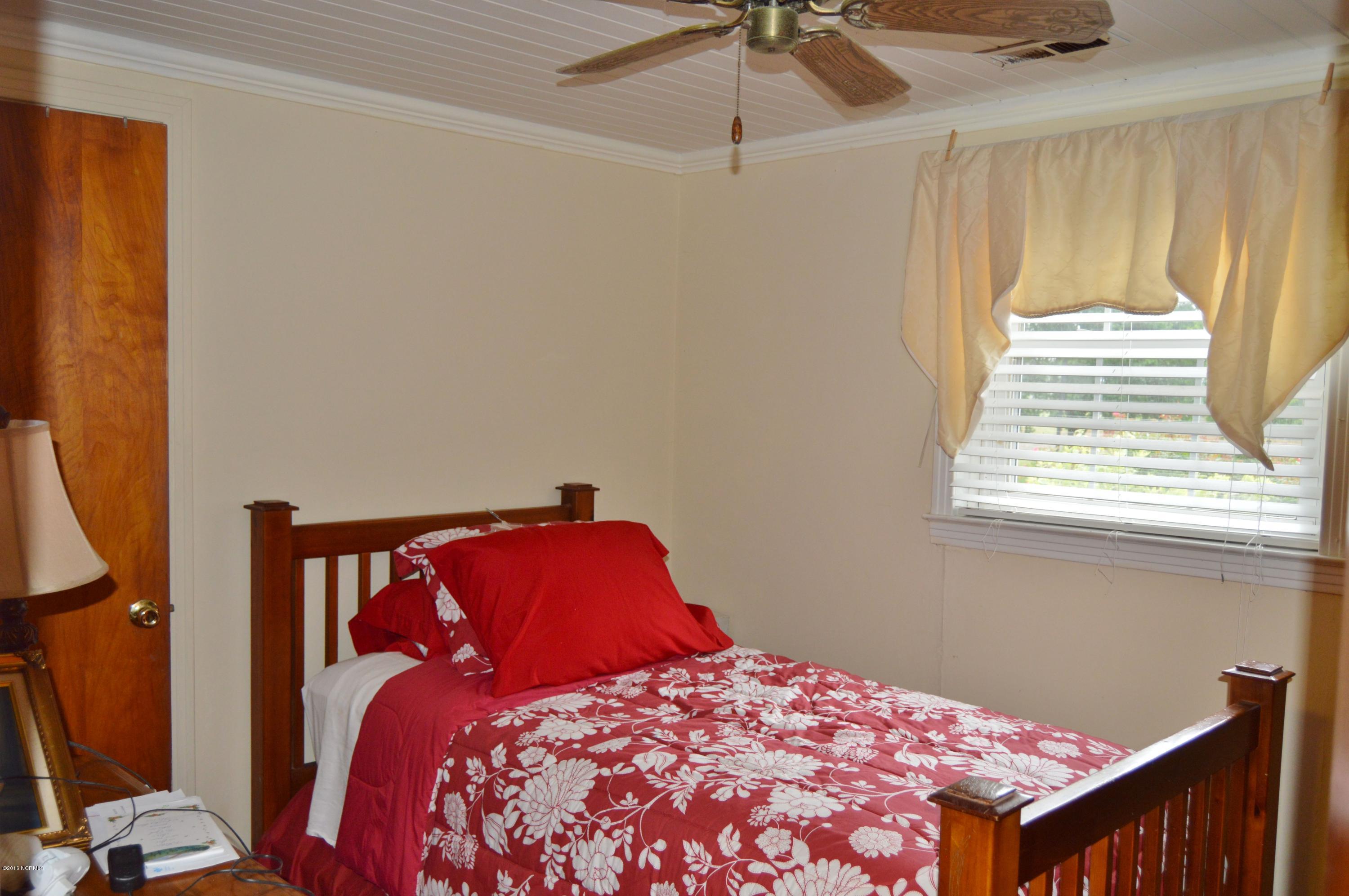 4830 Englishtown Road Willard, NC 28478 - Photo 13 of 28 bed 3