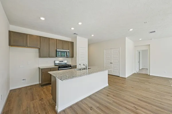 $301,344 | 4801 Seven Oaks Lane, Conroe, TX 77304